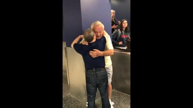 Imagen del vídeo del reencuentro