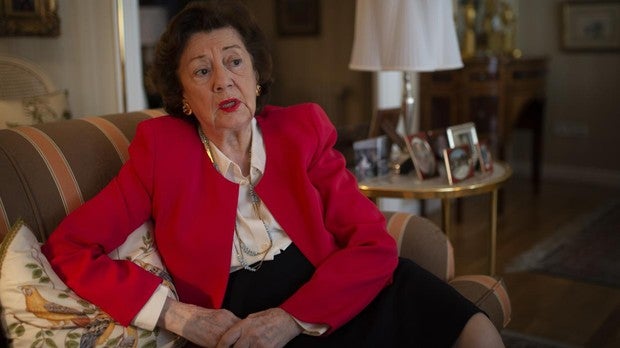 María Teresa Estevan Bolea, durante la entrevista