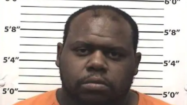 Ficha policial de Brandon Reynolds