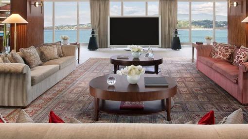 Royal Penthouse Suite