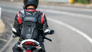 EyeRide HUD, el futuro de los cascos de moto es inteligente EyeRide HUD, el futuro de los cascos de moto es inteligente