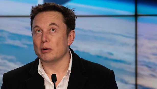 Elon Musk, magnate de la tecnología, durante la presentación del proyecto