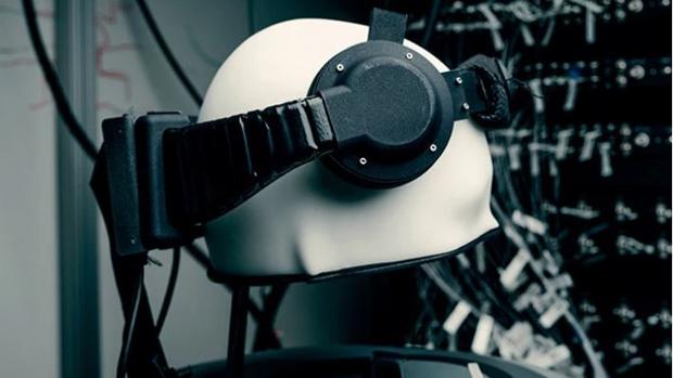 Asà serán las gafas de Facebook que te permitirán comunicarte con la mente