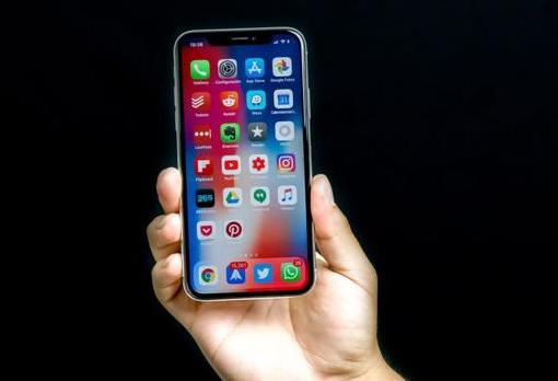 iPhone X