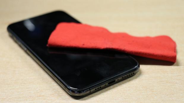El truco para limpiar zapatillas blancas que revolucionó El truco para limpiar zapatillas blancas que revolucionó