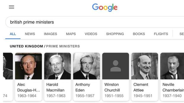 Google elimina la foto de Winston Churchill y las redes estallan contra el buscador