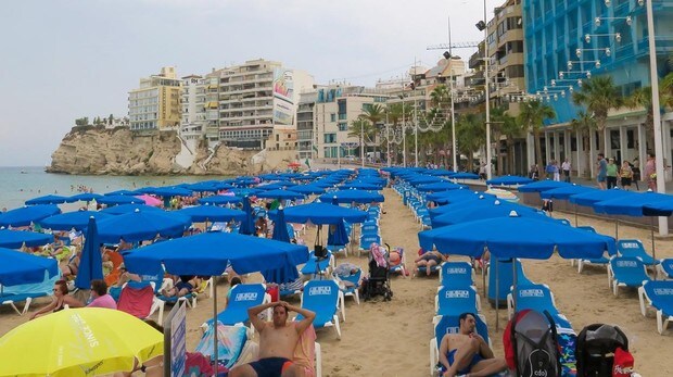 Costa Blanca Como Paso Benidorm De Una Diminuta Playa A La Fiesta