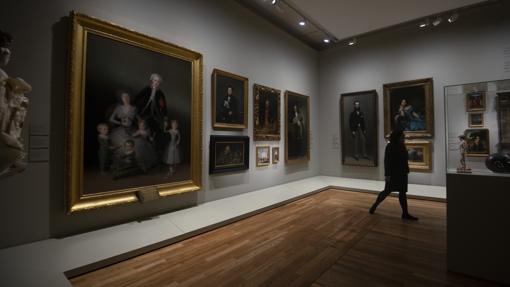 Una de las salas de la exposición conmemorativa que incluye importantes donaciones