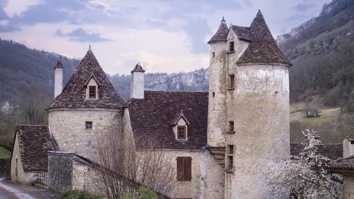 Los 20 pueblos más sorprendentes de Europa Autoire-Francia1-kfGB--510x287@abc