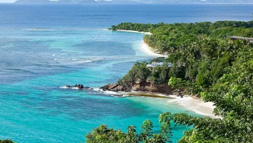 Mustique has just 5.7 square km and has half a thousand inhabitants